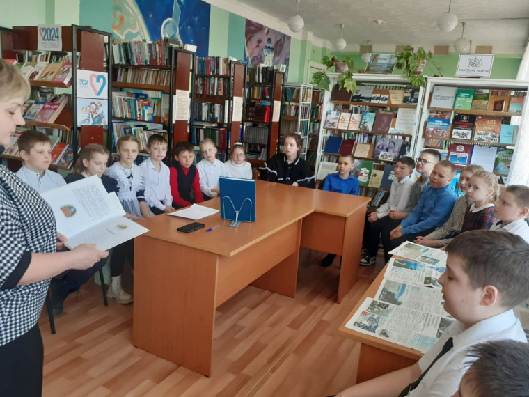 4А, РДК"Современник" и "Васюткино озеро",.